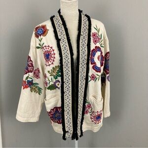 Zara Embroidered floral artsy kimono jacket topper boho fairy festival S / M